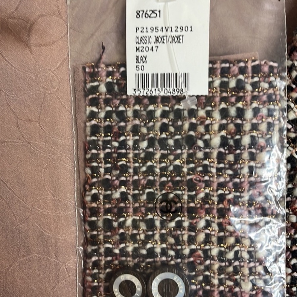 CHANEL Tweed Jacket in Brown, Black and Plum/Burgundy - Picture 3 of 9